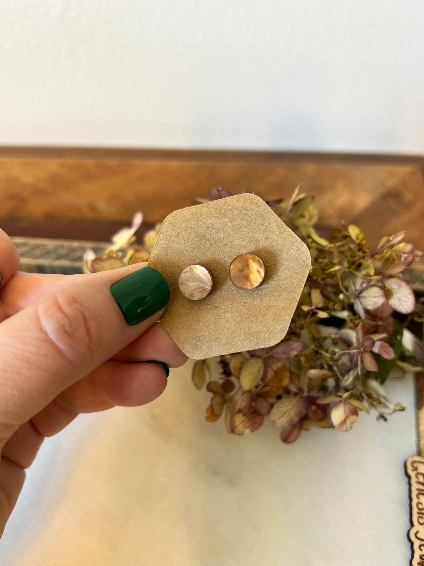Round Acrylic Studs