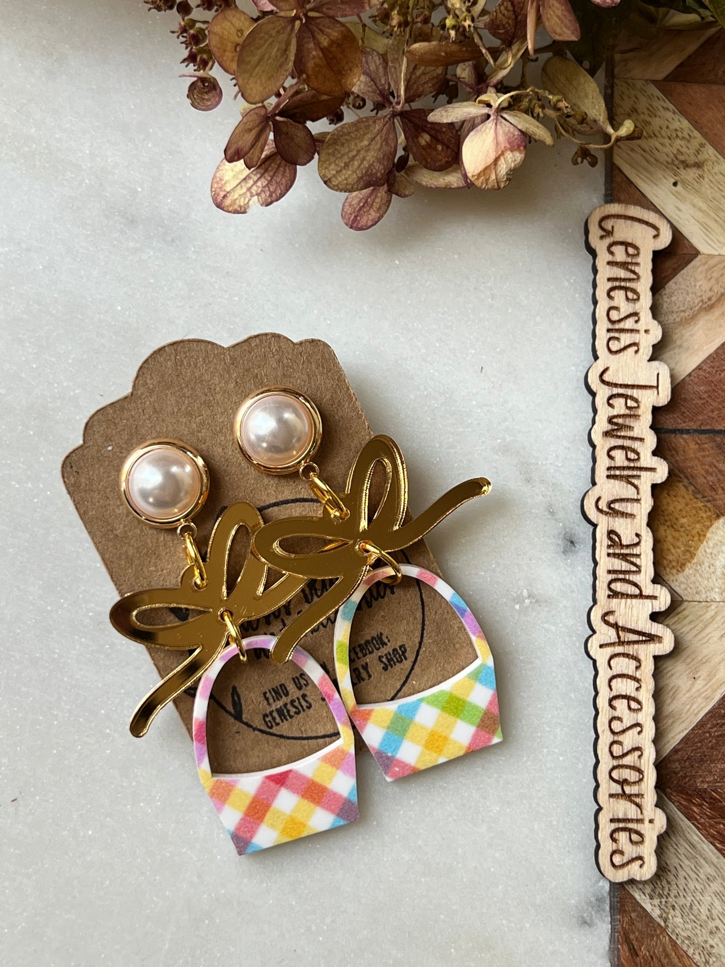 Gold Bow & Pearl