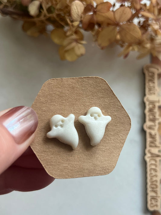 Studs - Clay