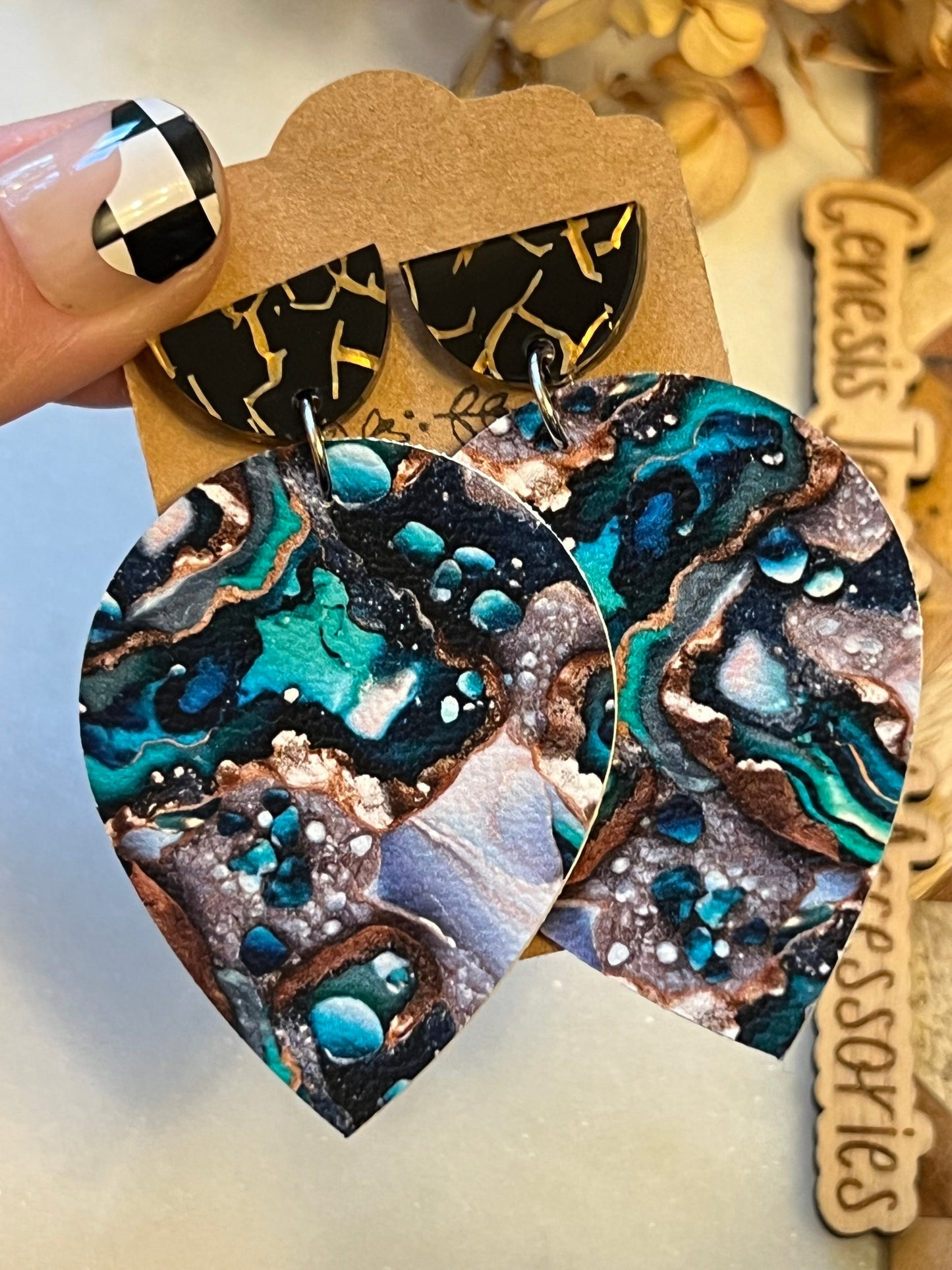 Teardrop - Summer Faux Leather
