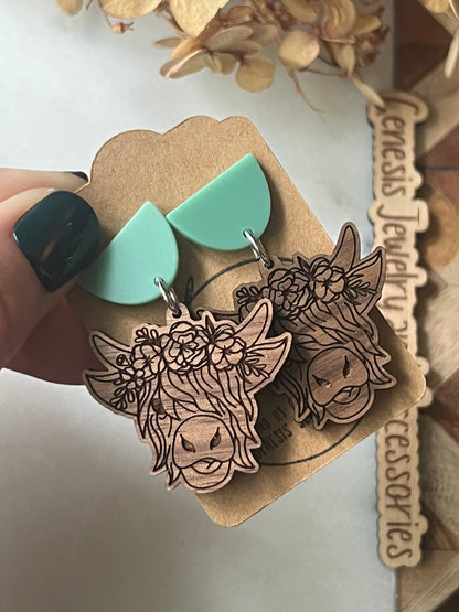Highland Cow - Wooden