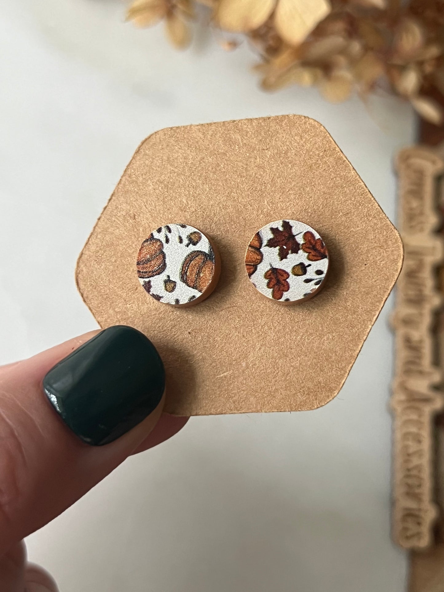 More Fall - Studs