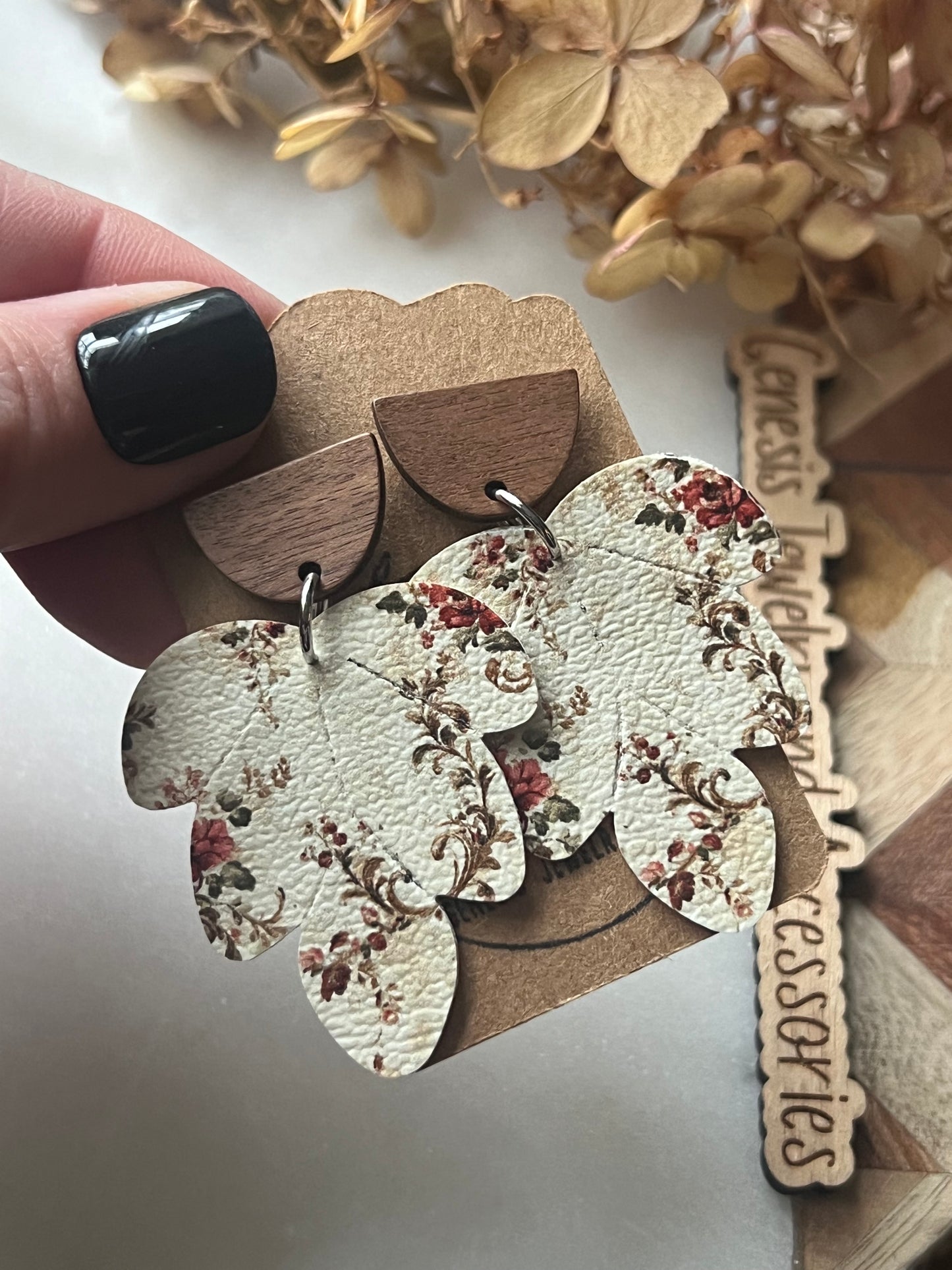 Embossed Leaf - Faux Leather