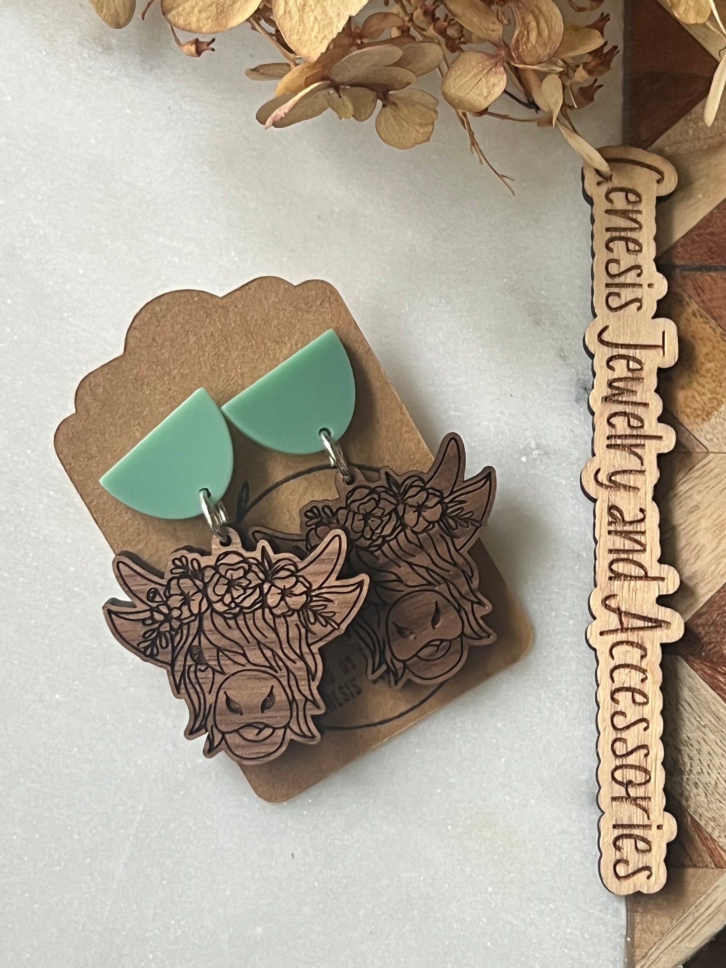 Highland Cow - Wooden
