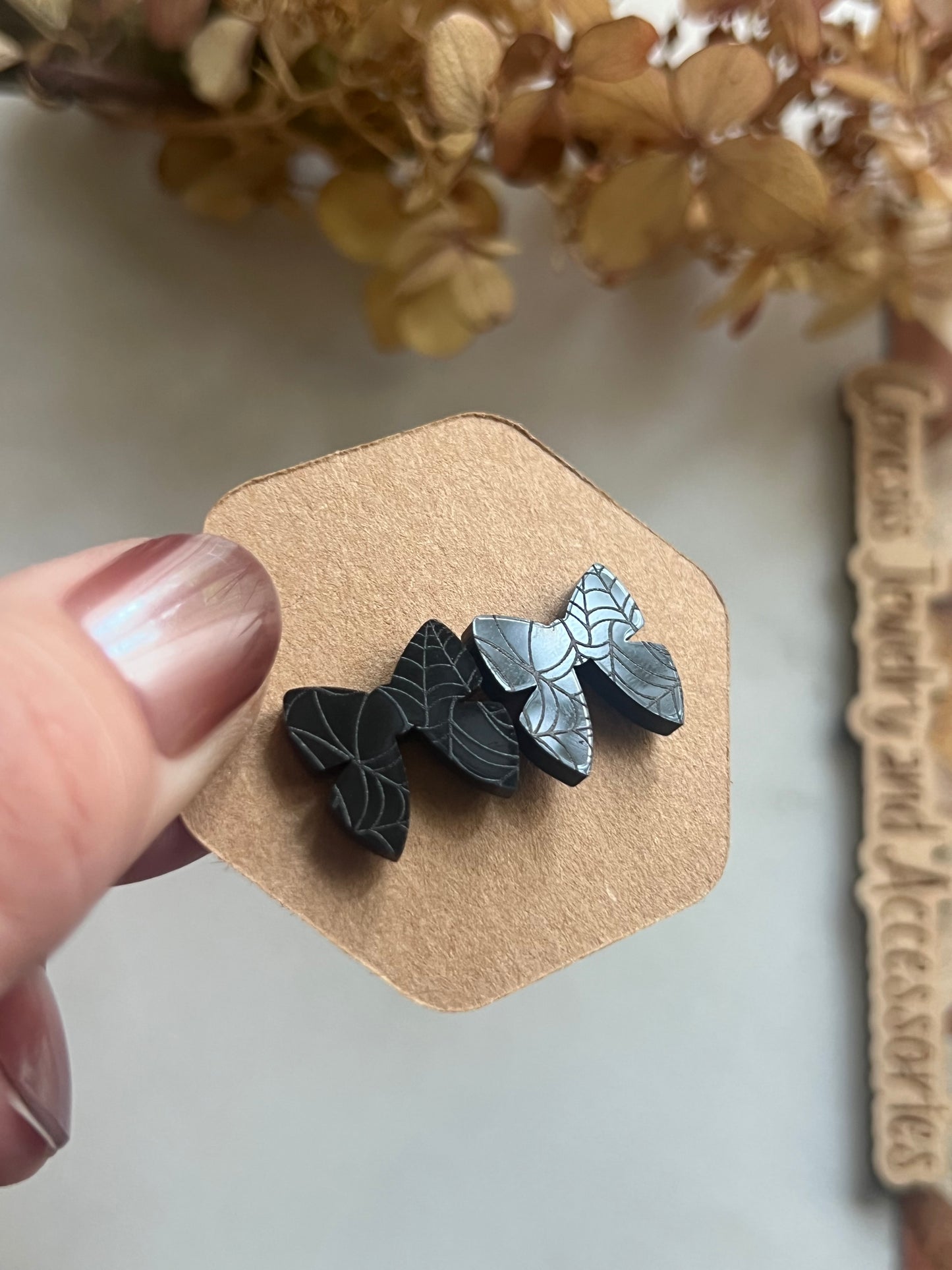 Studs - Acrylic
