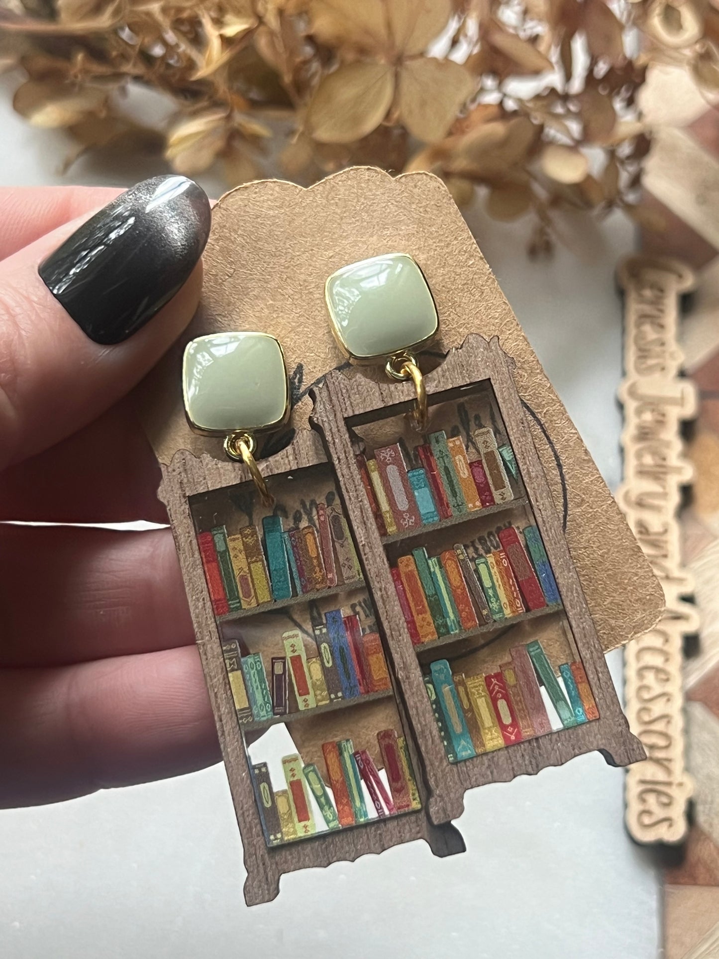 Bookshelf