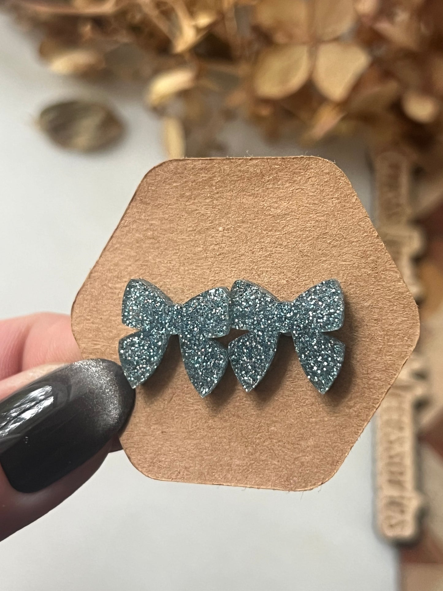 Bows - Studs