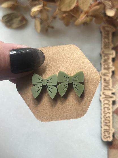 Bows - Studs
