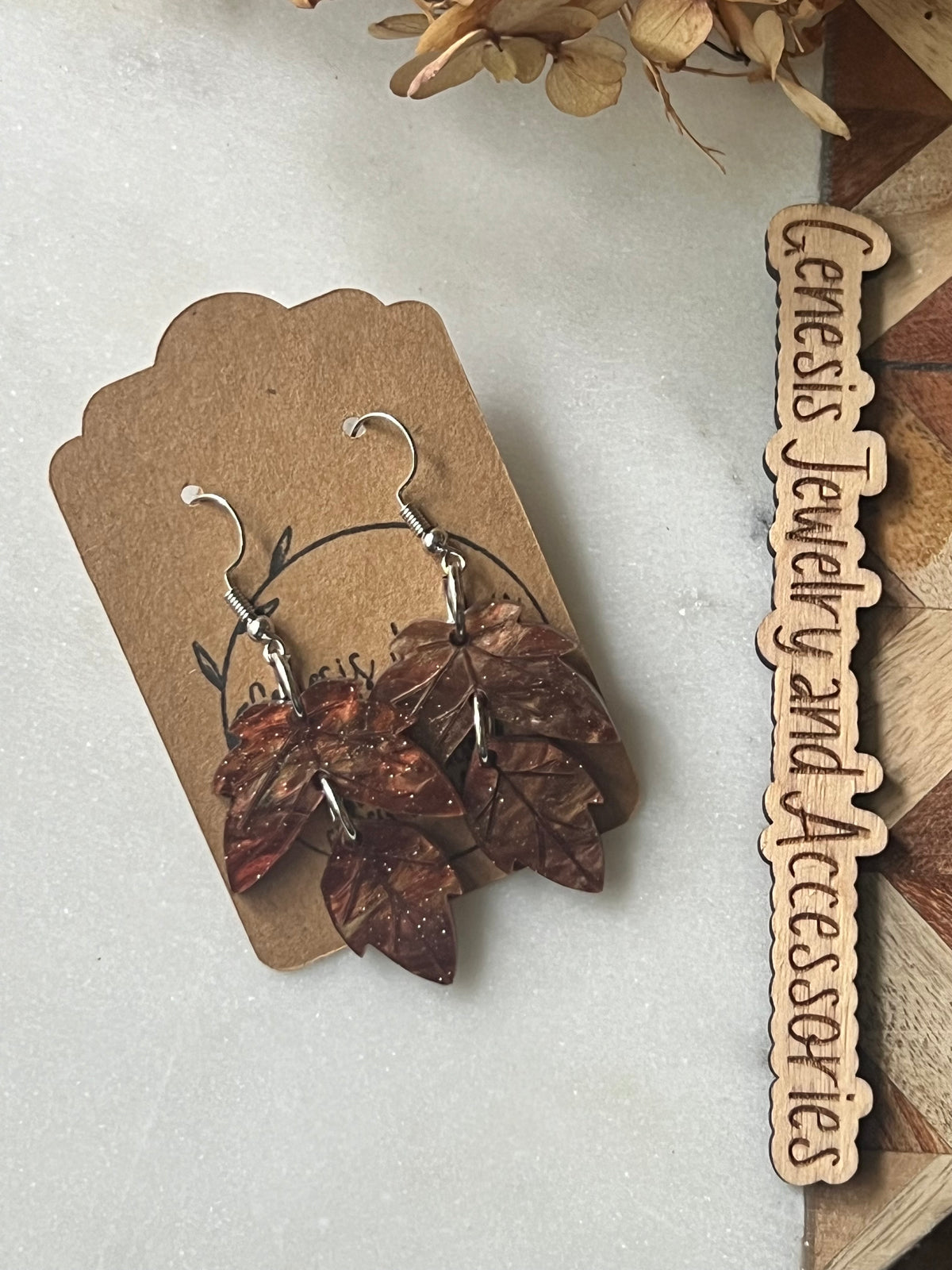 Shimmer Leaves