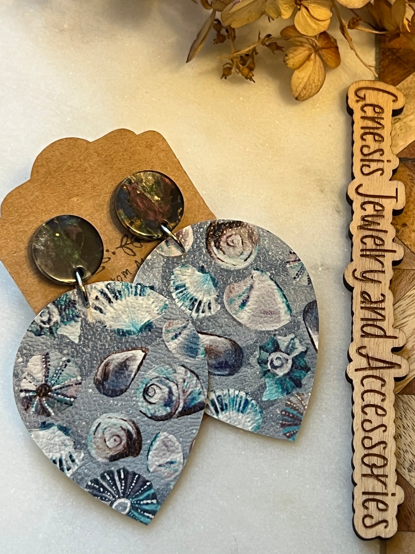 Teardrop - Summer Faux Leather