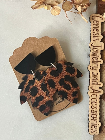 Leopard Leaves
