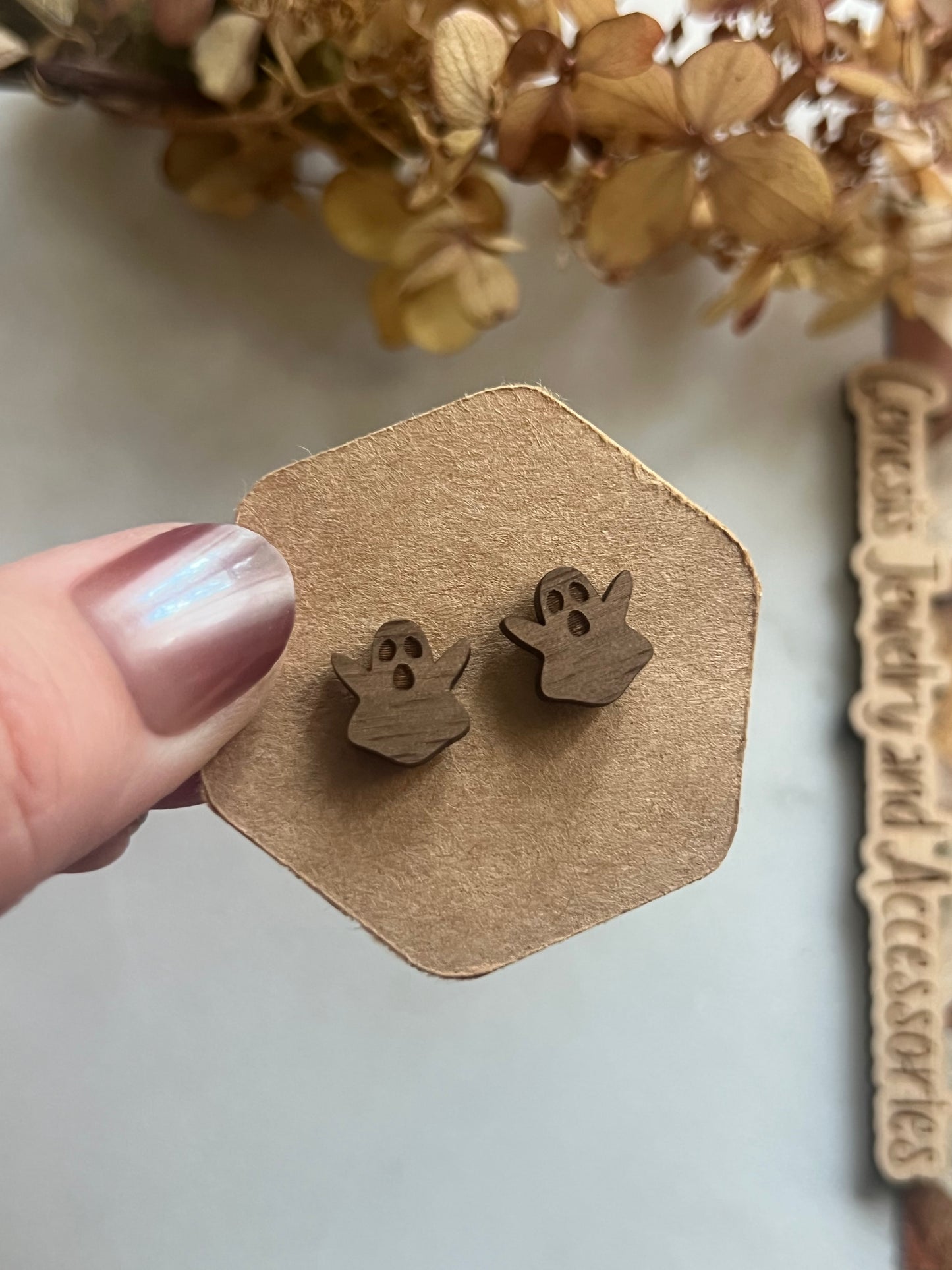 Studs - Wooden